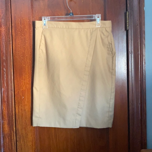 Banana Republic Dresses & Skirts - Banana Republic Faux Wrap Pencil Skirt sz 8